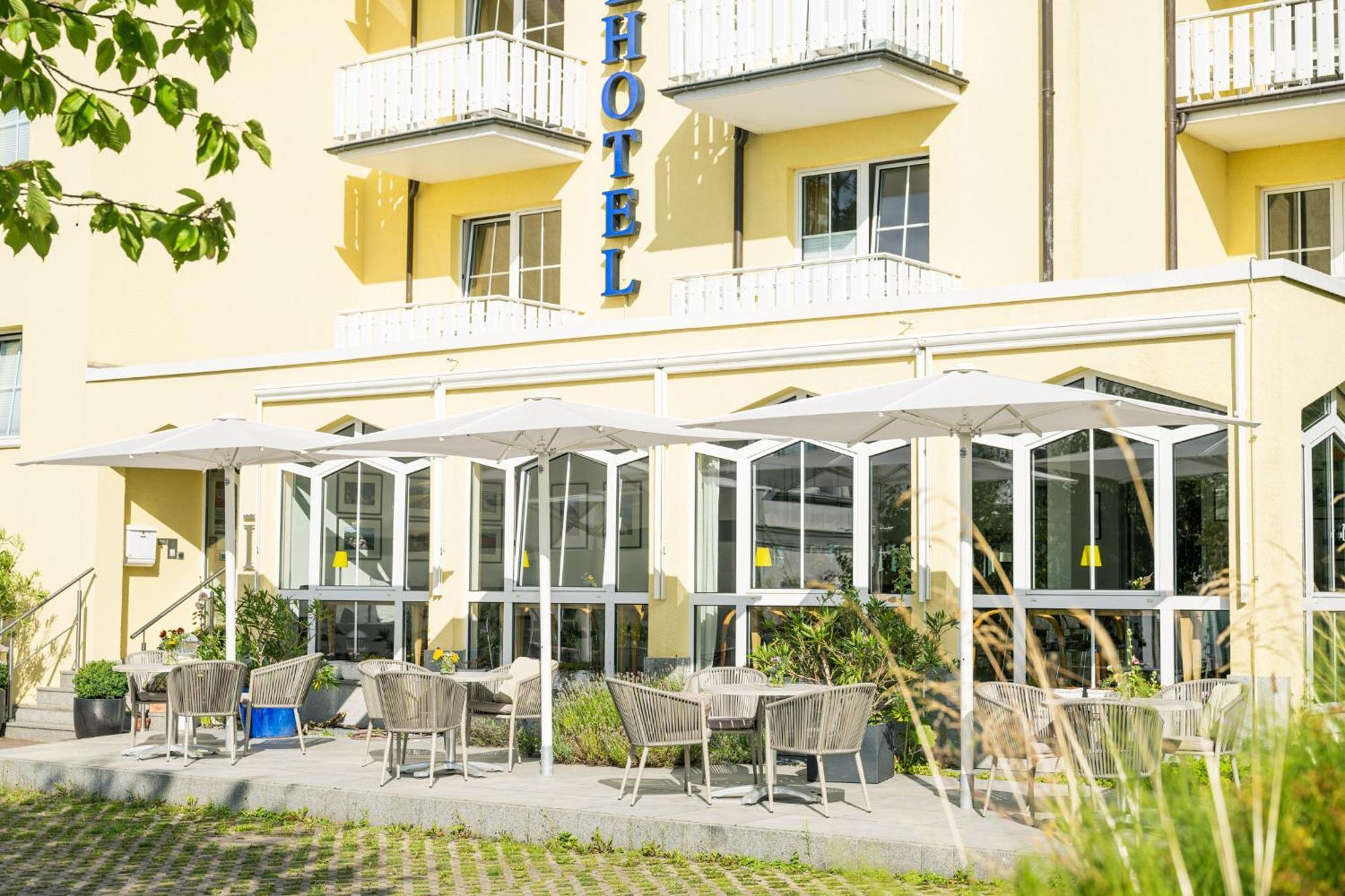 Inselhotel Ruegen Goehren  Extérieur photo